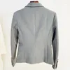Kvinnors kostymer 2023 Högkvalitativ Est Designer Jacket Star Style Classic Lion -knappar Double Breasted Slim Montering Blazer Pale Grey