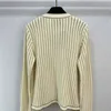 Swetery kobiet 2023 Early Autumn Classic Design Slim Cardigan Sweter silnie zalecany elegancki moda 3 rozmiary SML 230831