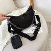 عائلة المثلث النسائي العائلي نايلون مقاوم للماء ثلاثة في سلسلة واحدة من الإبط واحد Back Crossbody Bag 60 ٪ من Outlet Online