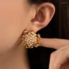 Boucles d'oreilles pendantes françaises rétro légères de luxe élégantes avec perles creuses en laiton plaqué or 18 carats