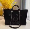 Designer bags Handbags Tote Gold Chain Bagss Beach Women Luxury Fashion Knitting Purse Shoulder Large capacity Canvas Shopping bag Off wholesale