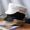 女子春の夏のサンハットベレット女性ネイビーハットファッションカジュアル八角形のレトロ帽子ピークキャップ送信ガールフレンド