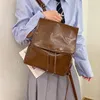 Okul çantaları vintage kadınlar sırt çantası pu deri çanta genç kızlar için backpacks sırt çantaları seyahat bayanlar sırt çantası omuz kahverengi