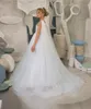 Flicka klänningar blomma klänning vit tyll spets applikation bröllop prinsessan första eukarist födelsedagsfest barn gåva