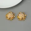 Boucles d'oreilles pendantes françaises rétro légères de luxe élégantes avec perles creuses en laiton plaqué or 18 carats