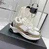 Tasarımcı Sneakers Calfskin Sıradan Ayakkabı Yansıtıcı Ayakkabı Vintage Süet Deri Eğitimler All-Match Stylist Sneaker Patchwork eğlence Platformu Dantel Up Baskı