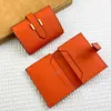 Väskor Top Original Leather Designer Card Holder Fashionable Passport Cover With Orange Wallet Women Men Lady Card Bags Purse Case Present Box Caitlin_Fashion_Bags