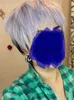 Cosplay Wigs Anime Tokyo Revengers Cosplay peruk med örhängen Takashi Mitsuya Cosplay Short Gray Purple Obre Wig Cosplay Hair Wig A Peruk Cap X0901