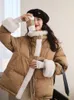 Kvinnors dikerockar 2023 Vinter Real Fur Parka White Duck Down Thicked Lamb Wool Jacket Spliced ​​Motorcykel Biker Button Coat