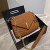 Tasarımcı Çantalar Çanta Tote Çanta Kadınlar Çapraz Vücut Siyah Calfskin Klasik Diagonal Stripes Kapitone Zincirler Orta Loulou Bulut Zarf Çantası