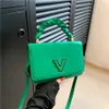 2023 Ny mode Small Square One Shoulder Casual City Elegant Fresh and Sweet Women's Bag 50% RABATT OUTLET STORE