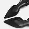 Klänningskor mode sandaler kvinnor pekade enkla pumpar nya bankett klänningsskor fyrkantiga häl mogna gröna enstaka skor storlek femme r230901