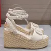 Designer Sandaler Fashion Wedge Heel Women Thick Sole Shoes Lafite Decorative Woven äkta läder Ankel Strap Party Shoes Högkvalitativa varumärkeskor