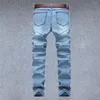 Jeans pour hommes Mode Ripped Denim Pantalon de haute qualité Droite Casual Quatre saisons Petits pieds Pantalon à neuf points Hommes