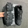 Scarpe firmate Sneakers Cloudbust Thunder Tessuto tecnico da donna in maglia Uomo Taglia oversize Suola in gomma leggera Passerella di moda calda 3D Scarpe casual Taglia 35-47