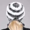 Beanie Skull Caps Inverno Donna Fiori a righe Natural Real Rex Rabbit Fur Hats Lady Warm Knit Genuino russo Outdoor 230831