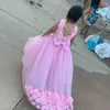 Abiti da ragazza O-Collo Spettacolo per ragazze Fiori fatti a mano Fiore Abbigliamento formale per bambini Compleanno Natale Eventi di festa di nozze Fiocco in tulle