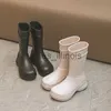 Botlar Kadınlar İçin Yeni Tıknaz Yağmur Ayakkabıları Kauçuk Su Geçirmez Yağmur Botları Toe Toe Slip-On Uzun Botlar Platform Rainboots J230901