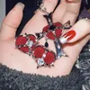 Kolye Kolyeler Punk Kırmızı Aşk Kalp Çapraz Rhinestone Perçin Kolye Kadınlar İçin Koyu Serin Cazibe Modaya Müdür Gotik Moda Aksesuarları