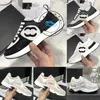 Scarpe da corsa di design Sneaker di lusso Donna retrò Sportive Casual Sneakers versatili 100% pelle di vitello Nylon riflettente Nuovo CCity sdfsf Tessuto effetto scamosciato