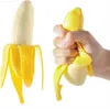 Banana de borracha cheia de areia de plástico elástico, brinquedos de boneca de alívio de estresse macio de banana de látex, brinquedos de alívio de estresse extensíveis de alta elasticidade animal para adultos e crianças