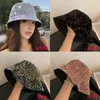 Beralar Glitter Buck Hat Fashion Katlanmış Rüzgar Panına Panama Kadın Sequins Balıkçı Kapan Dansı