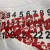 Herrtröjor tröjor kors retro röda bokstäver tryck mm6 margiela tröjor kalender digital tryckning för män kvinnor J230901