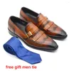 Geklede schoenen Klassieke handgemaakte heren loafers met kwastjes Echt leer Instapper met gesp Vleugeltip Italiaanse stijl Brogue Bruiloft voor heren