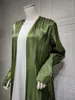 Etniska kläd Turkiska klänningar för kvinnor Dubai Arabian Dress Army Green Silk Satin Cardigan Robe Mushroom Button Seeves Muslim Outwear