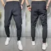 Męskie spodnie do kostki garnitur Drapuje proste proste spodnie męskie Solid Slim Slim Sukierek Office A154
