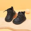 Botas Zapatos de bebé de invierno para niños Cuero Piel cálida Niñas Tobillo Suela suave Moda Niños pequeños EU 15-25