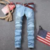 Jeans pour hommes Mode Ripped Denim Pantalon de haute qualité Droite Casual Quatre saisons Petits pieds Pantalon à neuf points Hommes