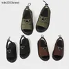 Kids Designer Sandals garçons filles Produits d'été Taille 26-35 Chaussures enfants LETTRE ENFANT IMPRIMÉ avec badge Sandal Fashion Gift