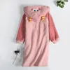 Kadın pijama kadınlar kış peluş pijamalar karikatür kapşonlu mercan kadife gecelik gevşek pazen sleepdress anime cosplay cobe nightwear