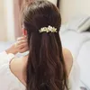 ヘアクリップホワイトクリスタルリーフバタフライスプリングヘアピンハーフタイ水平クリップトップエレガントな女性のファッションアクセサリー