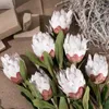 Fleurs décoratives INS blanc artisanat réaliste Po accessoires Bouquets faits à la main fleur artificielle disposition de fête décor de mariage faux Protea