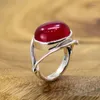 Pierścienie klastra S925 Srebrna biżuteria ręcznie robiona moda Red Corundum Qianqian Ring