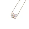 Designer Four-Leaf Clover Necklace Luxury Top Big Fjäril för kvinnor pläterade med 18K Gold Rose Collar Chain Natural Fritillaria Van Clee Accessories smycken