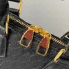 高品質のアルマBBエンボス加工シェルバッグ財布レザーデザイナーショルダービジネスバッグ女性クロスボディハンドルハンドバッグトート10A高品質のエンボスブラック