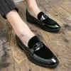 حذاء اللباس 2023 للرجال الكلاسيكي غير الكلاسيكي المنقوش المنقوش بالجلد المريح رجل متسكع بالإضافة إلى حجم 38-48