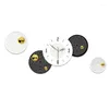Horloges murales Salon Horloge moderne Cadran en bois Canapé Fond Chambre Creative Grandes montres Décoration de la maison Cadeau d'anniversaire