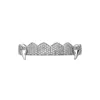 Bling CZ Zircone Denti da vampiro Fang Grillz Oro reale 18 carati Punk Hiphop Pieno di diamanti Griglie Bretelle Dente Cap Rapper Gioielli per il corpo per Cosplay Costume di Halloween Regali per feste