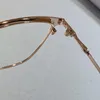 サングラスティーンのための青色光ブロッキングメガネshap ayestrain uv glare eyewearユニバーサルフレームの女性