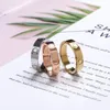 2023 nieuwe liefdesring Gouden ring Luxe sieraden voor dames heren Titanium Staallegering Vergulde mode-accessoires Vervagen nooit Niet allergisch Designer Ring mannen met diamant