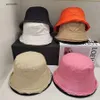Шариковые шапки широкие шляпы Brim Buckte Hats Дизайнерская шляпа шляпа мужская и женская мода шапочка высокое качество универсального стиля