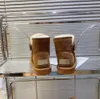 Botas de neve de grife Austrália Botas femininas de pelúcia Duna Castanha Antílope marrom Antílope marrom Botas curtas clássicas de lã de carneiro botas integradas