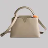 Topkwaliteit designer tas draagtassen Schoudertas Dames Hardware Handtas mode Bakken grote capaciteit stevige luxe V LOCK logo Echt leer meerdere kleuren