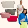 Stor 1L 2L Yoga Bumbag överallt Lulu Belt Bag Fanny Pack Luxury Designer Nylon Outdoor Sport Bum Chest Handväska Kvinnor Män Gym Shoulder Crossbody Midjeväskor Sling