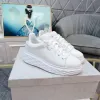 Vrouwen diamant licht maxi/f sneakers ontwerper kleine witte schoenen mode lederen canvas hoogwaardige jelly buitenshuis graffiti casual sportschoenen