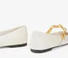 أعلى فاخرة الماس Tilda Sandals أحذية Nappa الجلود مع Gols سلسلة حزام مربع إصبع القدم مسطح أبيض سود